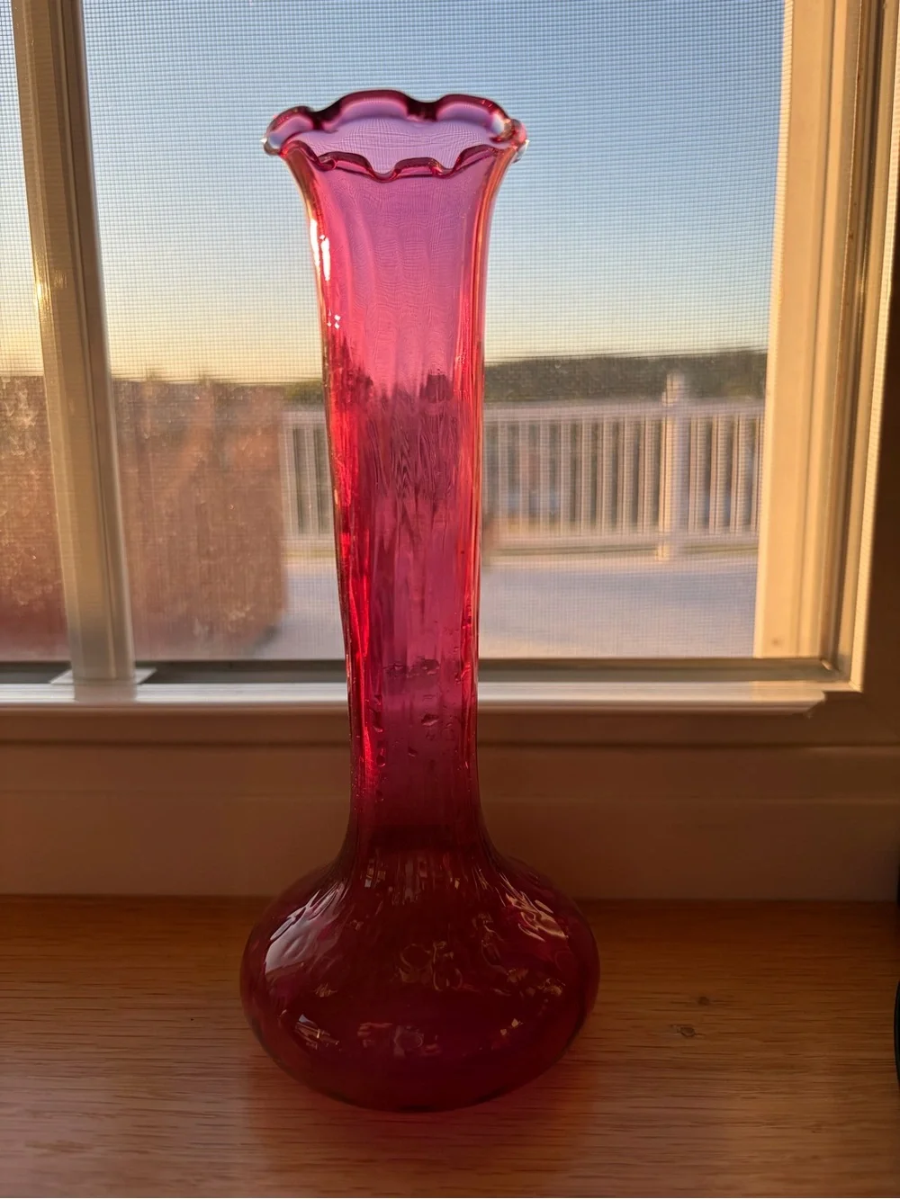 Vintage Pilgrim Glass Optic Swirl Ruffled Glass Bud Vase